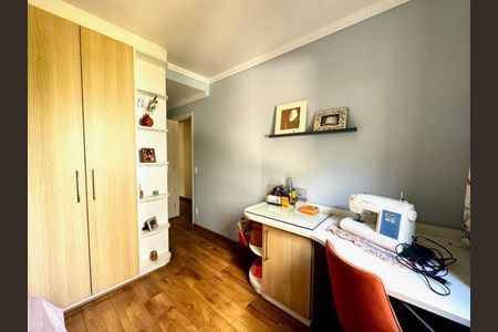 Apartamento à venda com 128m², 4 quartos e 2 vagas