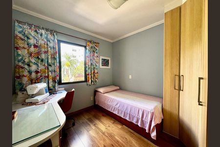 Apartamento à venda com 128m², 4 quartos e 2 vagas