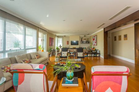 Apartamento à venda com 4 quartos, 335m² em Pinheiros, São Paulo