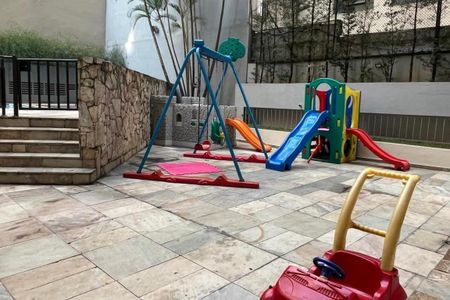 Apartamento à venda com 4 quartos, 143m² em Jardim Paulista, São Paulo