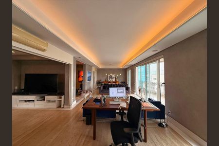 Apartamento à venda com 2 quartos, 178m² em Jardim Paulista, São Paulo