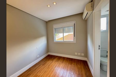 Apartamento à venda com 3 quartos, 162m² em Vila Romana, São Paulo