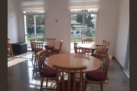 Apartamento à venda com 2 quartos, 108m² em Pompeia, São Paulo