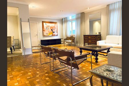 Apartamento à venda com 3 quartos, 158m² em Cerqueira César, São Paulo