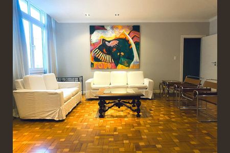 Apartamento à venda com 3 quartos, 158m² em Cerqueira César, São Paulo