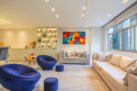 Apartamento à venda com 200m², 3 quartos e 2 vagas