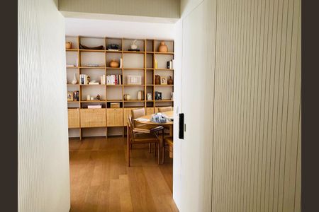 Apartamento à venda com 3 quartos, 145m² em Cerqueira César, São Paulo