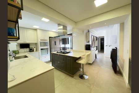 Apartamento à venda com 168m², 3 quartos e 3 vagas