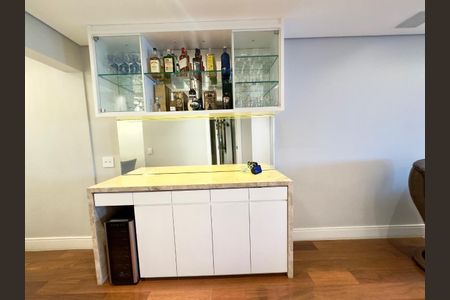 Apartamento à venda com 168m², 3 quartos e 3 vagas