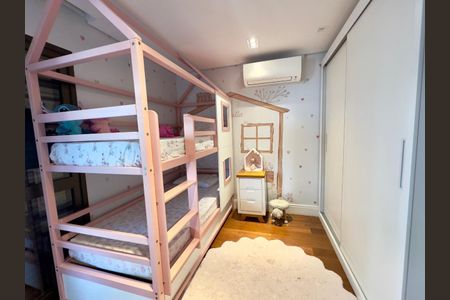 Apartamento à venda com 168m², 3 quartos e 3 vagas