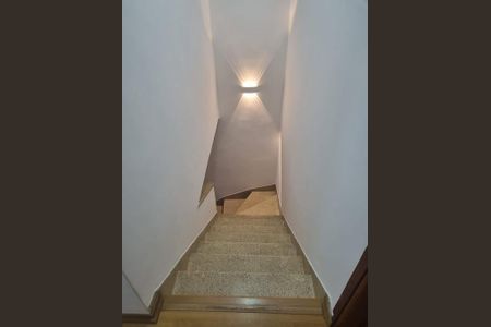 Casa à venda com 120m², 2 quartos e 2 vagas