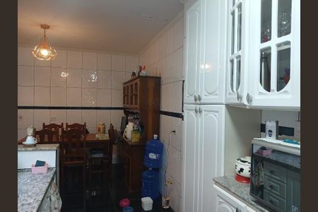 Casa à venda com 120m², 2 quartos e 2 vagas