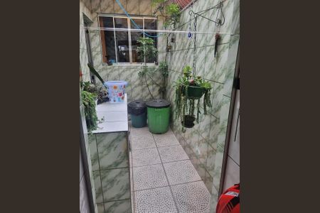 Casa à venda com 120m², 2 quartos e 2 vagas