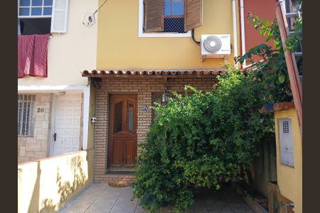 Casa à venda com 120m², 2 quartos e 2 vagas