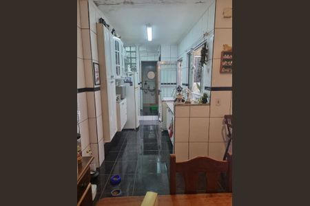 Casa à venda com 120m², 2 quartos e 2 vagas