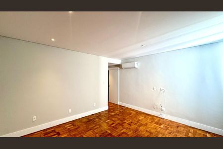 Apartamento à venda com 3 quartos, 228m² em Jardim Paulista, São Paulo