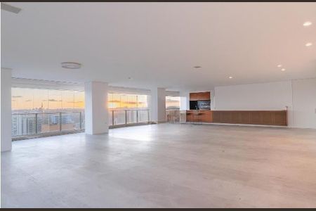Apartamento à venda com 3 quartos, 332m² em Pinheiros, São Paulo