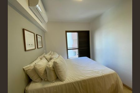 Apartamento à venda com 3 quartos, 100m² em Vila Olímpia, São Paulo