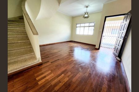 Casa à venda com 2 quartos, 180m² em Bom Retiro, São Paulo