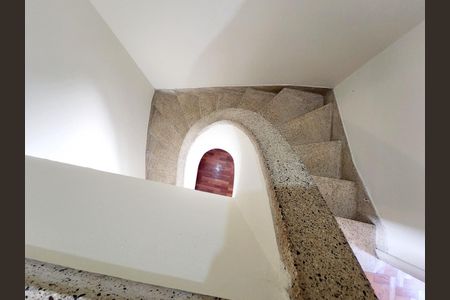 Casa à venda com 2 quartos, 180m² em Bom Retiro, São Paulo