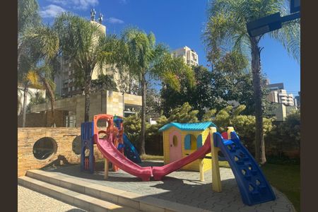 Apartamento à venda com 137m², 3 quartos e 3 vagas