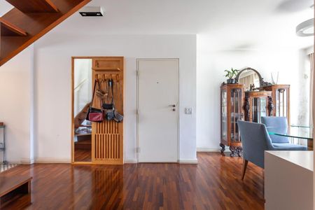 Apartamento à venda com 2 quartos, 152m² em Cerqueira César, São Paulo