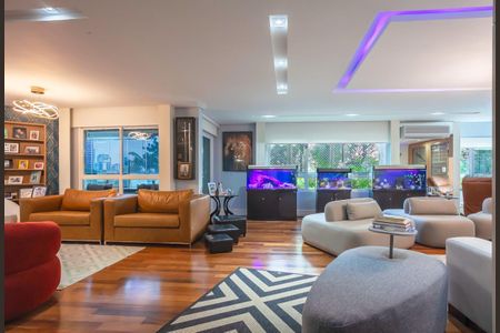 Apartamento à venda com 4 quartos, 359m² em Vila Madalena, São Paulo
