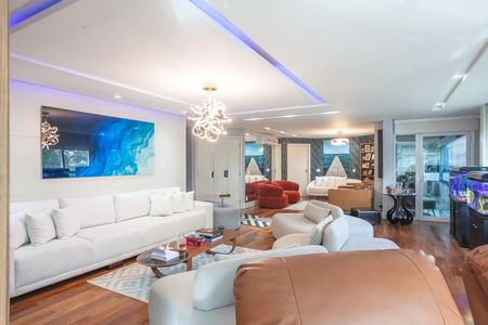 Apartamento à venda com 4 quartos, 359m² em Vila Madalena, São Paulo