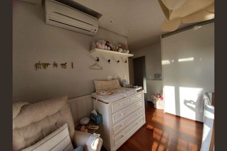 Apartamento à venda com 255m², 4 quartos e 4 vagas