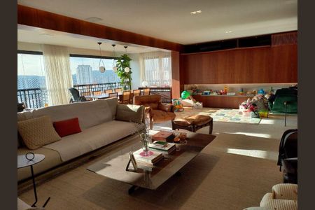 Apartamento à venda com 4 quartos, 255m² em Perdizes, São Paulo