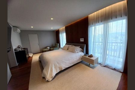 Apartamento à venda com 4 quartos, 255m² em Perdizes, São Paulo