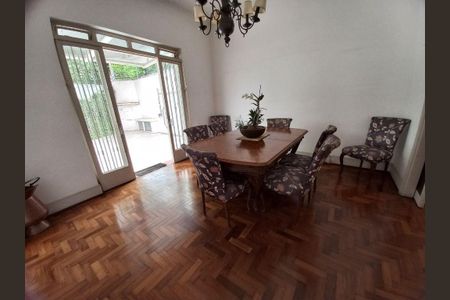 Casa à venda com 2 quartos, 176m² em Pinheiros, São Paulo