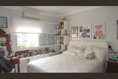 Apartamento à venda com 3 quartos, 130m² em Chácara Itaim, São Paulo