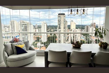 Apartamento à venda com 2 quartos, 119m² em Campo Belo, São Paulo