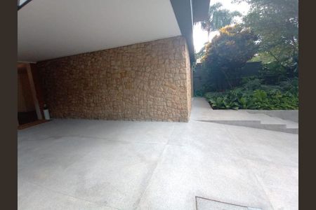 Casa à venda com 410m², 4 quartos e 4 vagas
