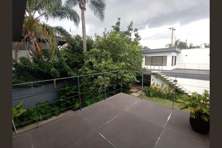 Casa à venda com 410m², 4 quartos e 4 vagas