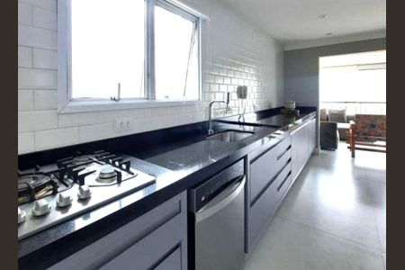 Apartamento à venda com 2 quartos, 140m² em Cerqueira César, São Paulo