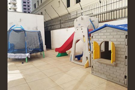 Apartamento à venda com 243m², 3 quartos e 2 vagas