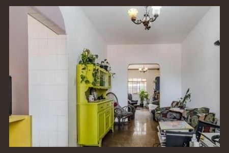 Casa à venda com 200m², 5 quartos e 3 vagas