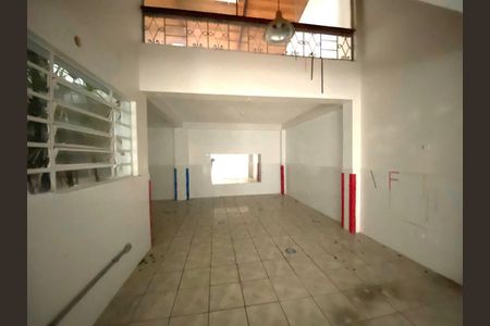Casa à venda com 200m², 3 quartos e 10 vagas