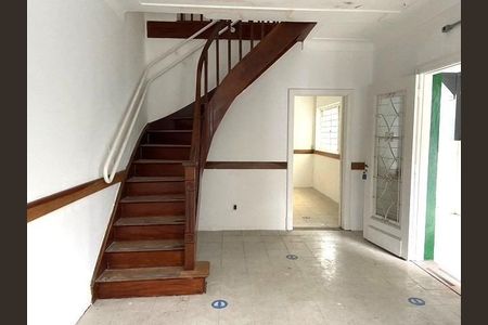 Casa à venda com 200m², 3 quartos e 10 vagas