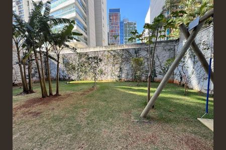 Apartamento à venda com 104m², 2 quartos e 1 vaga