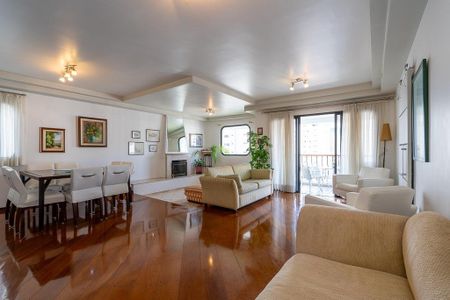 Apartamento à venda com 4 quartos, 207m² em Pompeia, São Paulo