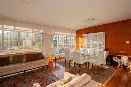 Apartamento à venda com 3 quartos, 140m² em Cerqueira César, São Paulo