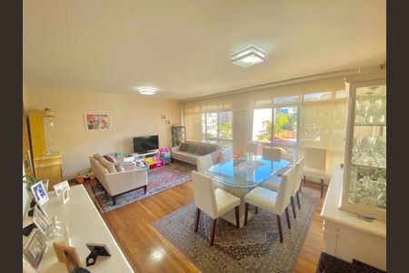 Apartamento à venda com 3 quartos, 140m² em Cerqueira César, São Paulo