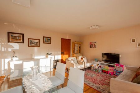 Apartamento à venda com 3 quartos, 140m² em Cerqueira César, São Paulo