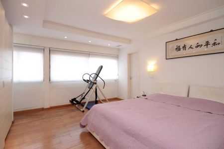 Apartamento à venda com 240m², 3 quartos e 4 vagas