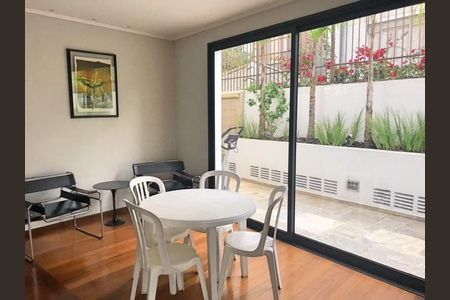Apartamento à venda com 4 quartos, 274m² em Pacaembu, São Paulo