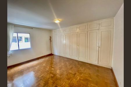 Apartamento à venda com 4 quartos, 210m² em Jardim Paulista, São Paulo