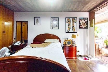 Casa à venda com 5 quartos, 710m² em Alto de Pinheiros, São Paulo